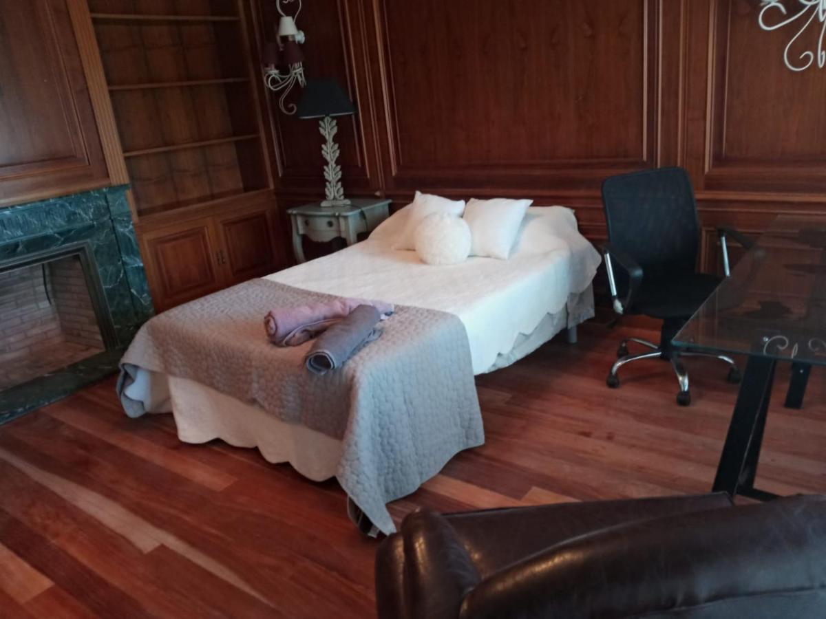 Patricia Hotel Villaviciosa de Odón Екстериор снимка